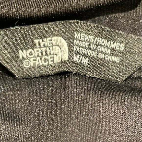 NorthFace Zip Up Black - Picture 3 of 4